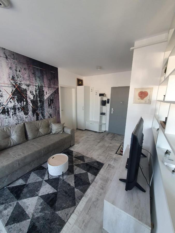 Studio 70 Braşov Esterno foto